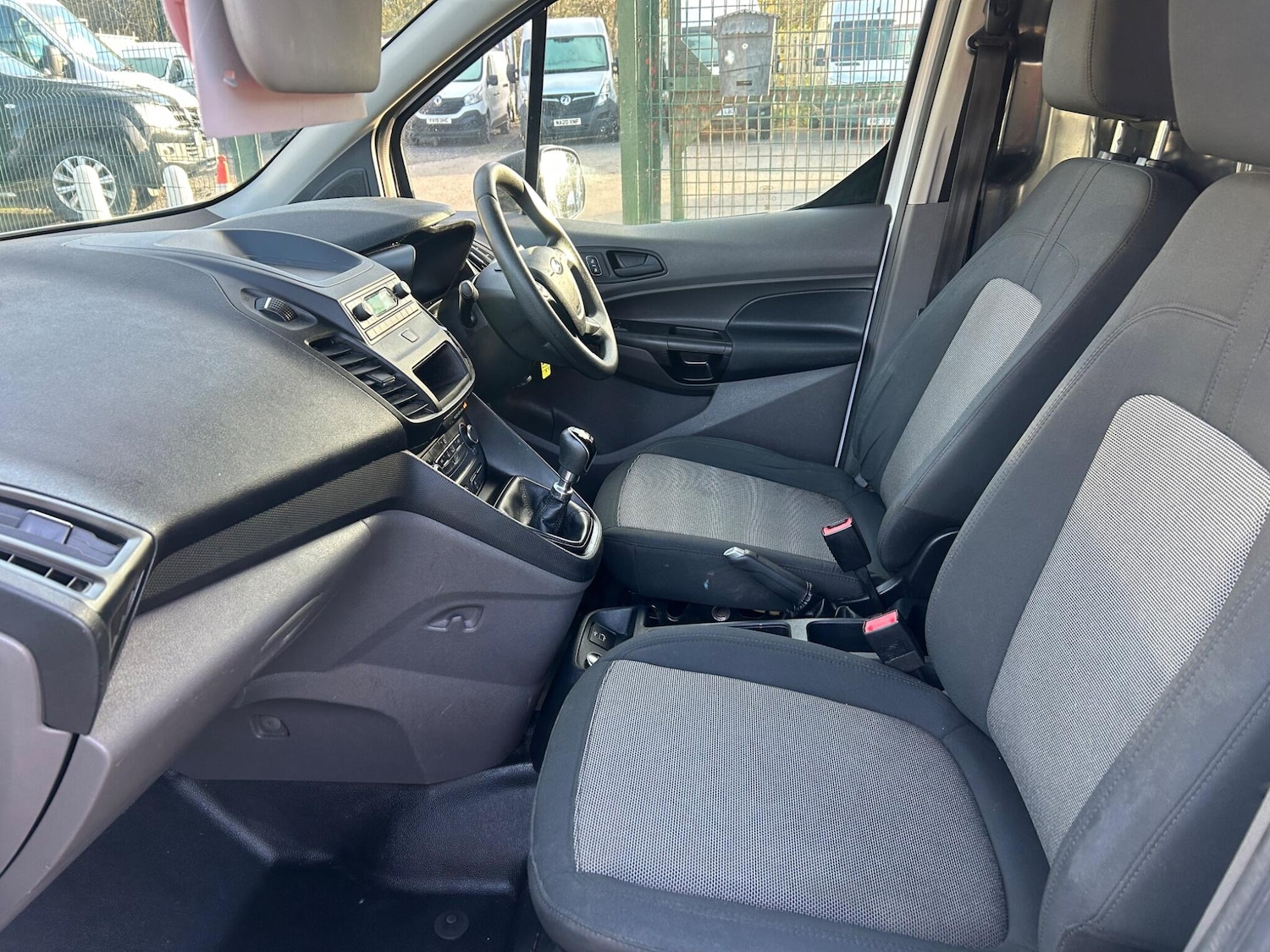 Used Ford Transit Connect 2019 for sale - 76645385: Photo 12