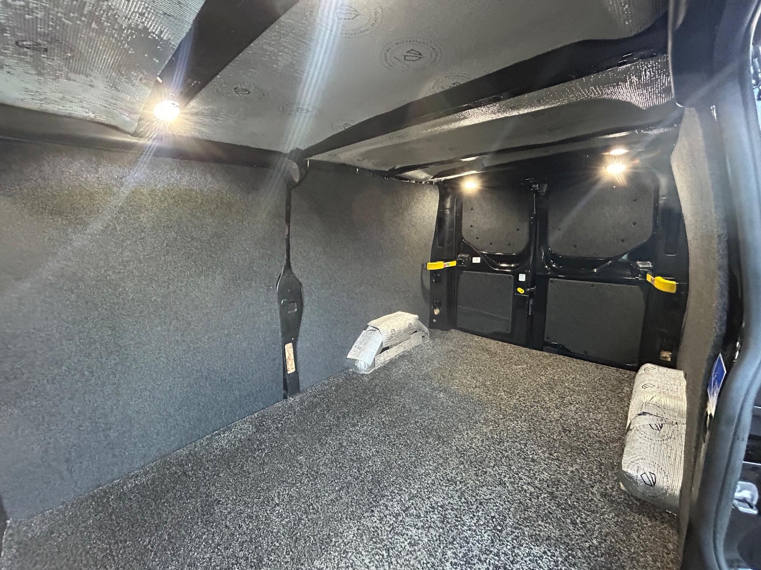 Used Ford Transit Custom 2022 for sale - 76689745: Photo 10