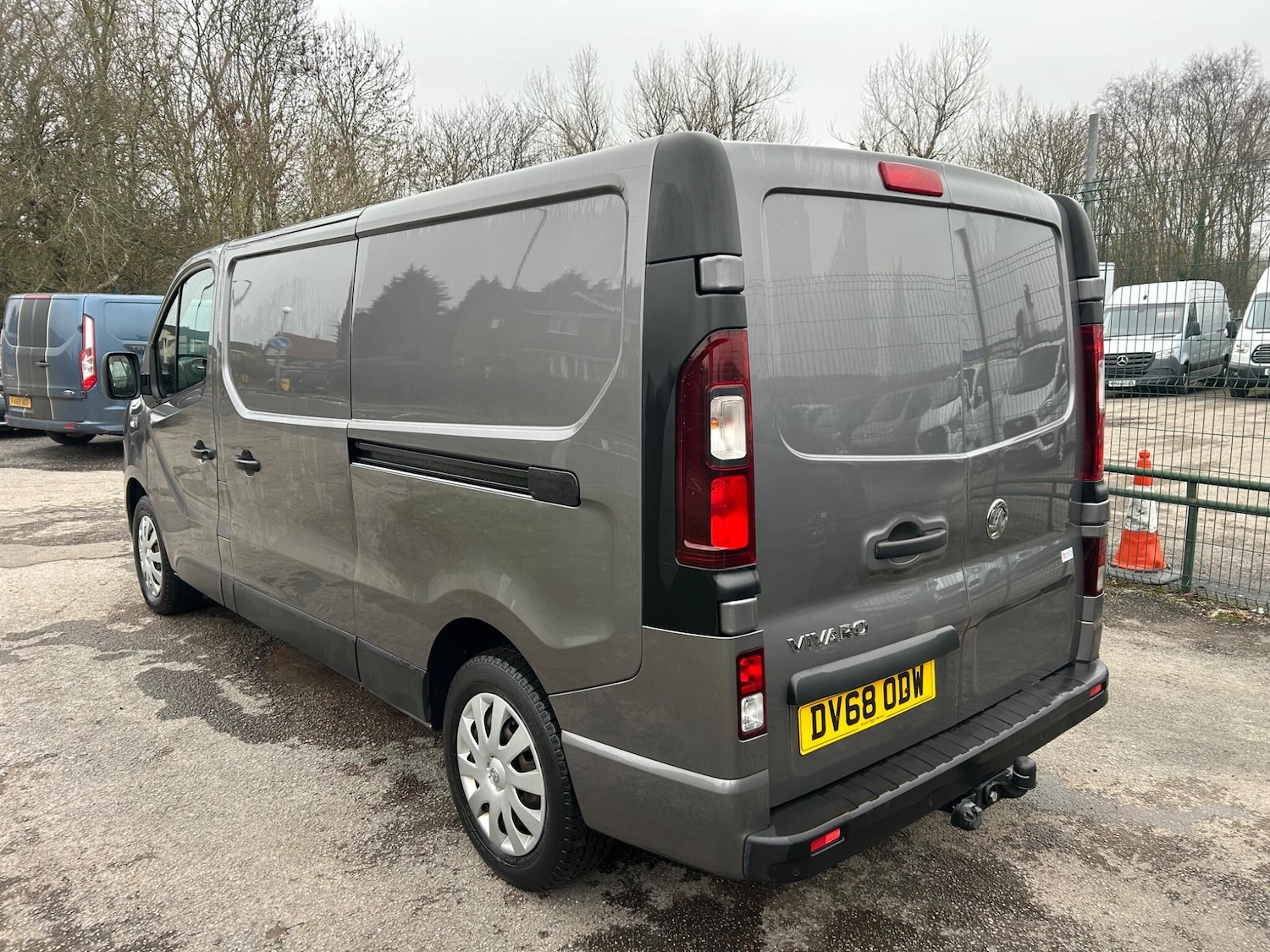Used Vauxhall Vivaro 2018 for sale - 77424634: Photo 7