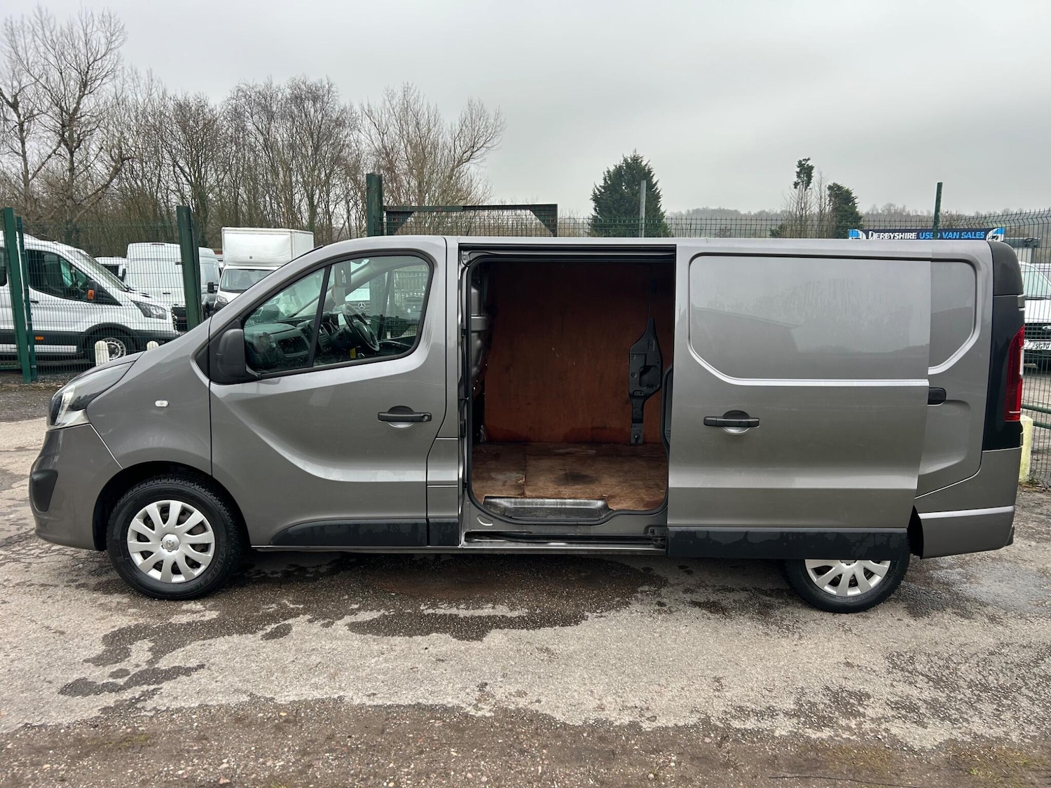 Used Vauxhall Vivaro 2018 for sale - 77424634: Photo 9