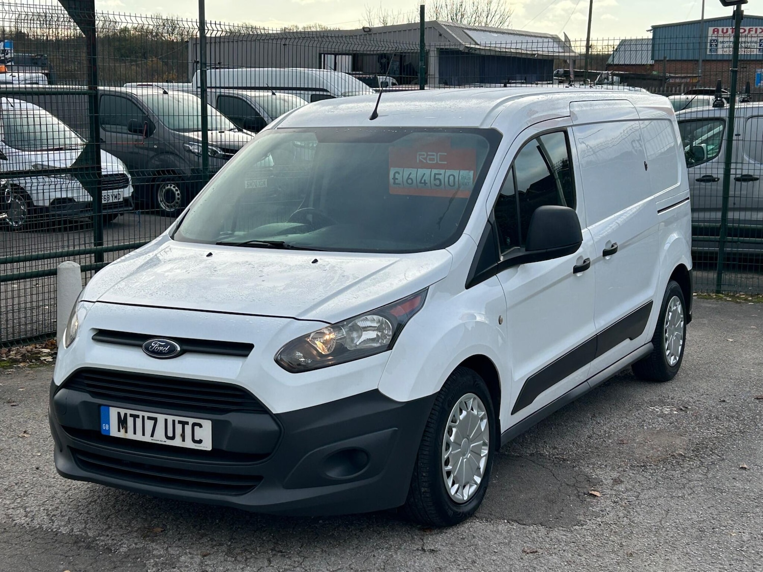 Used Ford Transit Connect 2017 for sale - 76645103: Photo 1