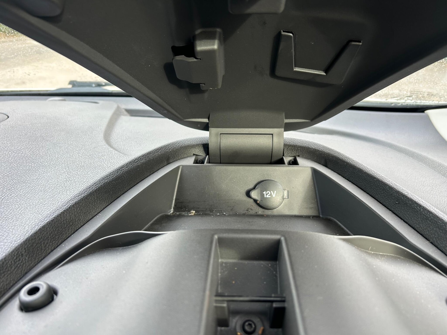 Used Ford Transit Connect 2017 for sale - 76645103: Photo 19