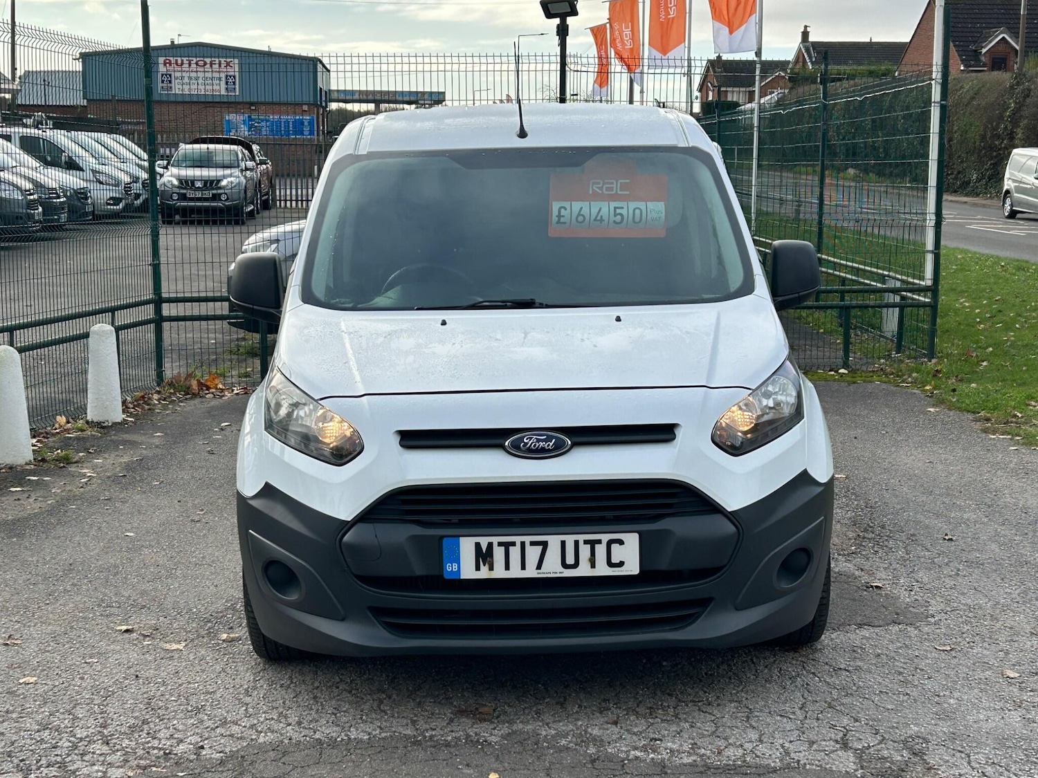 Used Ford Transit Connect 2017 for sale - 76645103: Photo 2