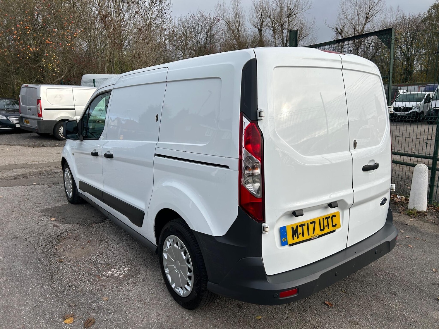 Used Ford Transit Connect 2017 for sale - 76645103: Photo 7