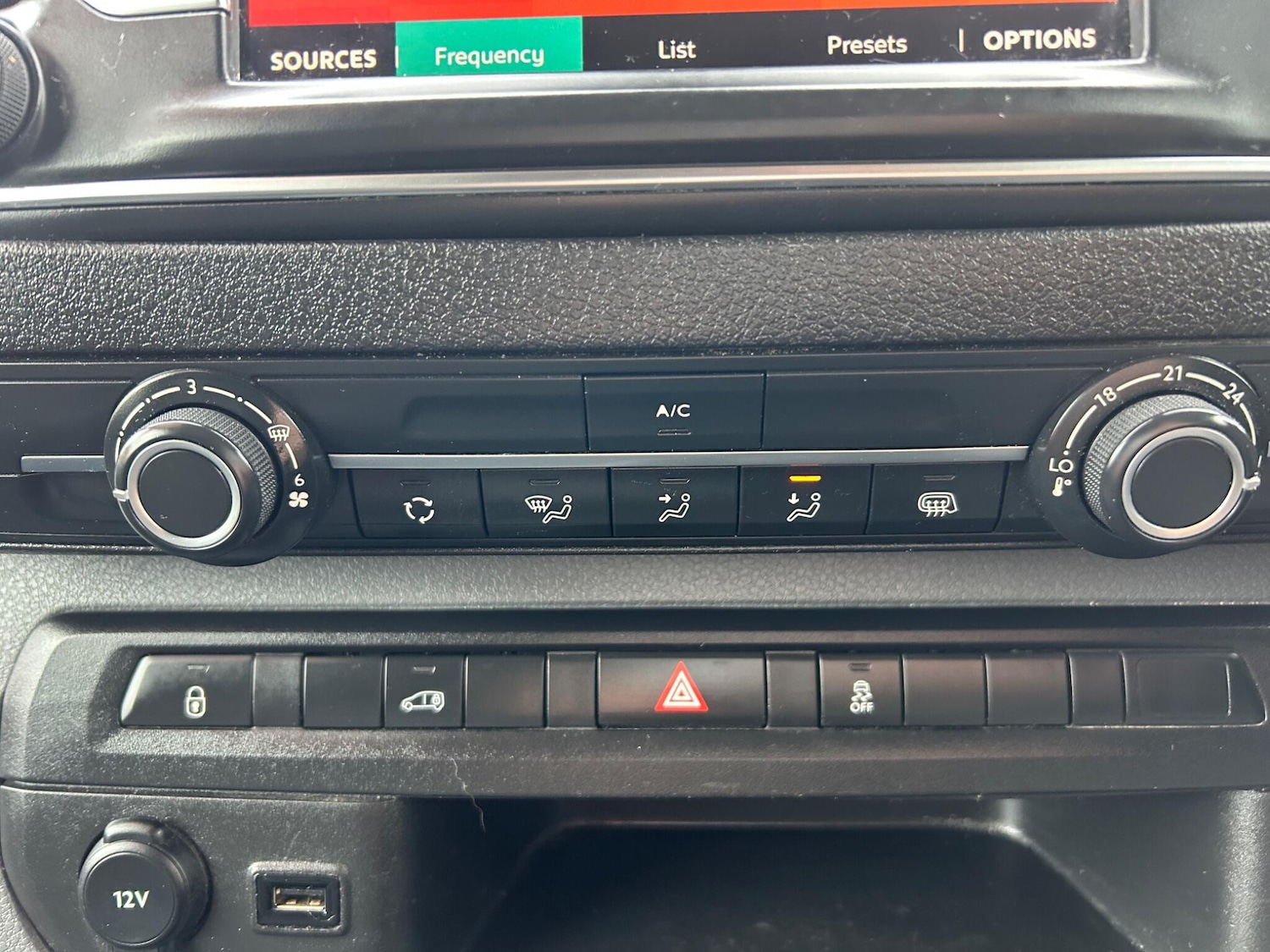 Used Citroen Dispatch 2019 for sale - 77598159: Photo 21