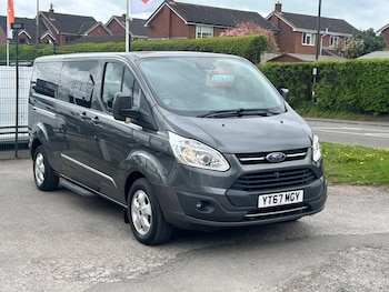 Used Ford Tourneo Custom 2017 for sale - 78291269: Photo