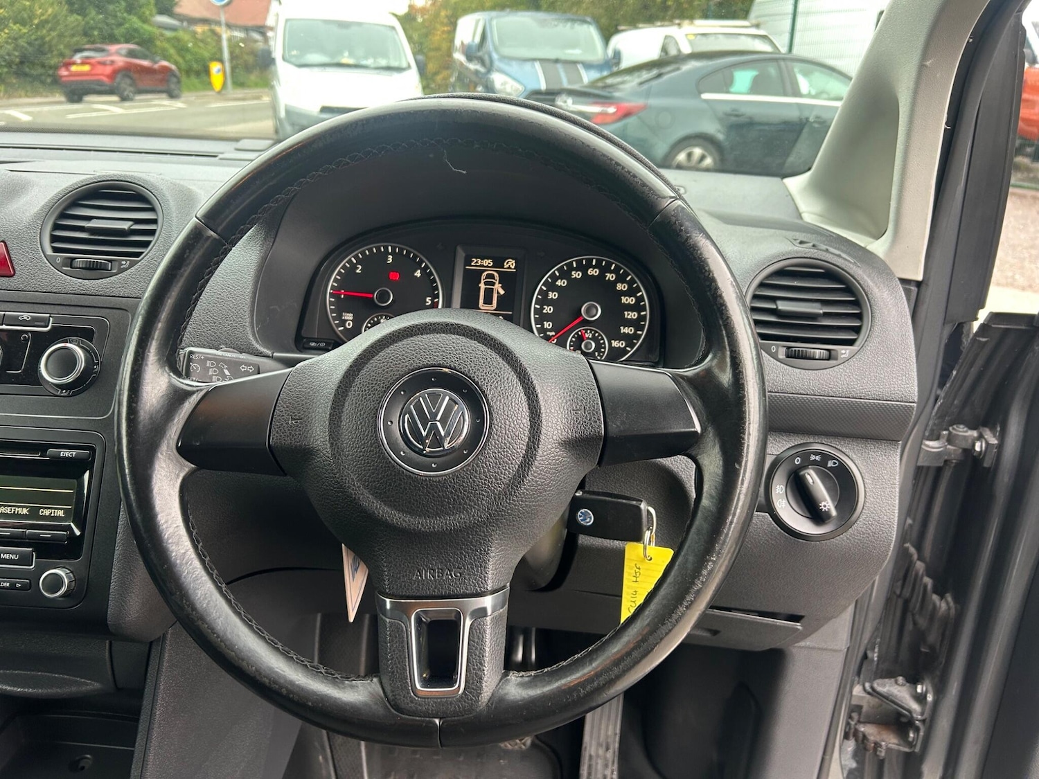 Used Volkswagen Caddy Maxi 2014 for sale - 76228093: Photo 14