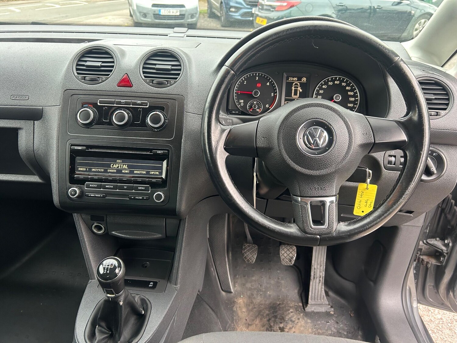 Used Volkswagen Caddy Maxi 2014 for sale - 76228093: Photo 15