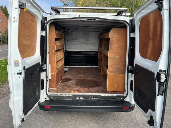 Used Vauxhall Vivaro 2019 for sale - 76189850: Photo 11