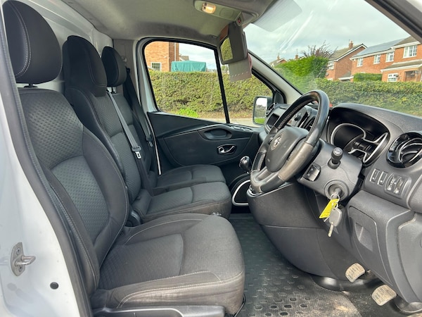 Used Vauxhall Vivaro 2019 for sale - 76189850: Photo 14