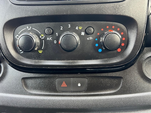 Used Vauxhall Vivaro 2019 for sale - 76189850: Photo 18