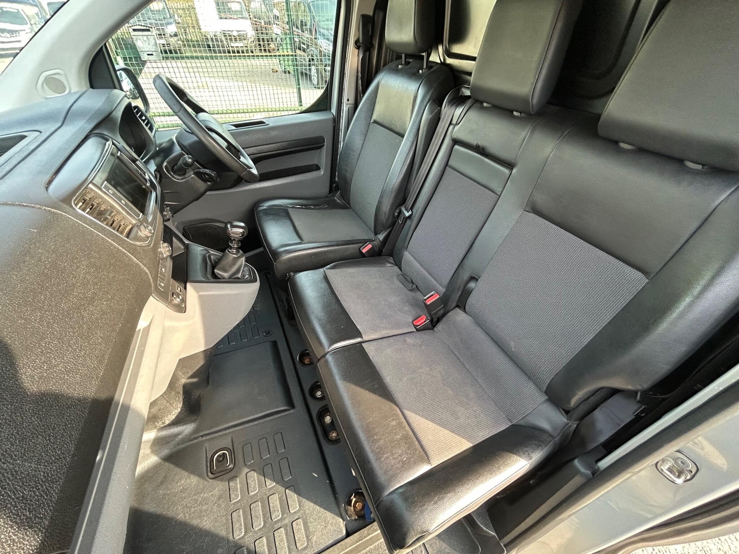 Used Peugeot Expert 2017 for sale - 77958045: Photo 12