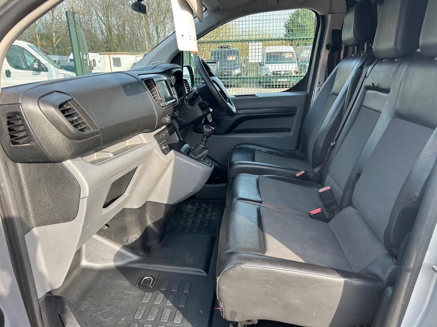 Used Peugeot Expert 2017 for sale - 77958045: Photo 14