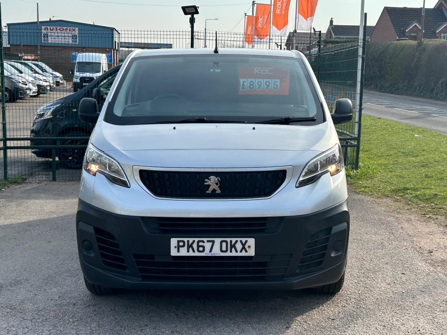 Used Peugeot Expert 2017 for sale - 77958045: Photo 2