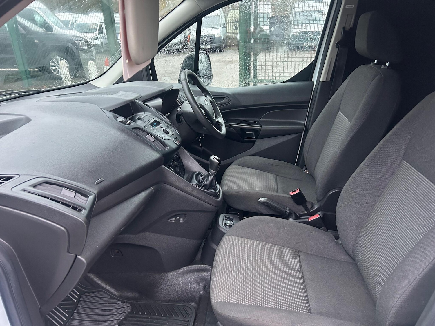 Used Ford Transit Connect 2017 for sale - 76824592: Photo 12