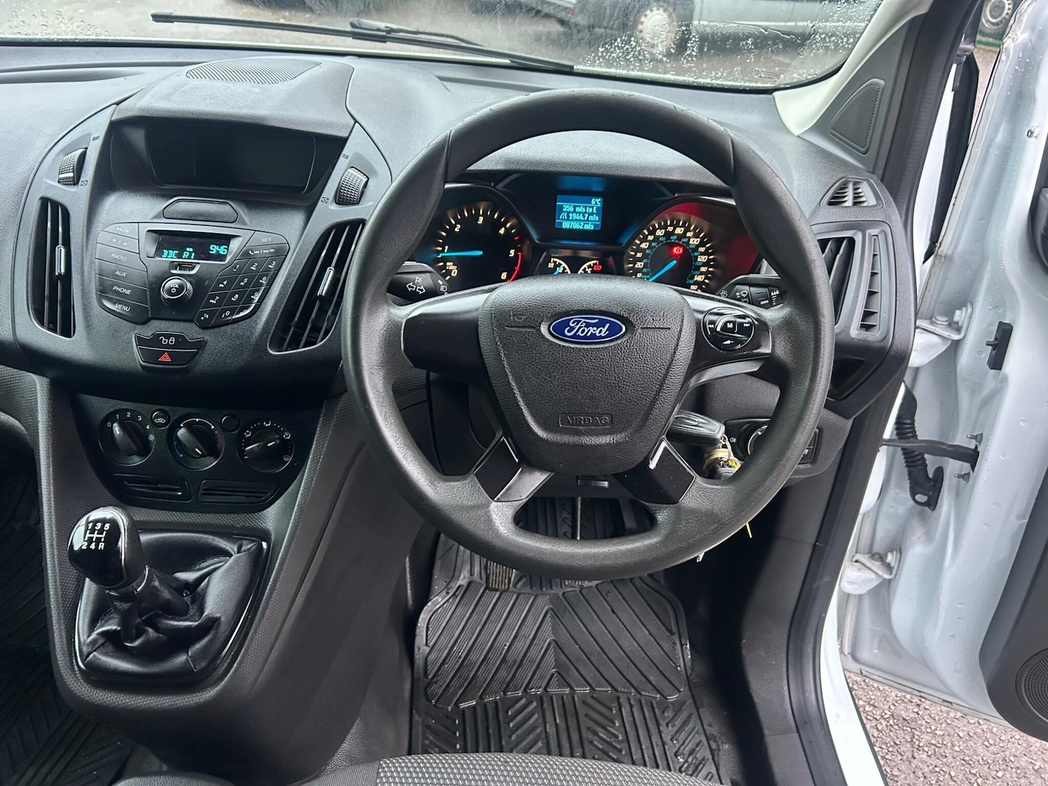 Used Ford Transit Connect 2017 for sale - 76824592: Photo 17