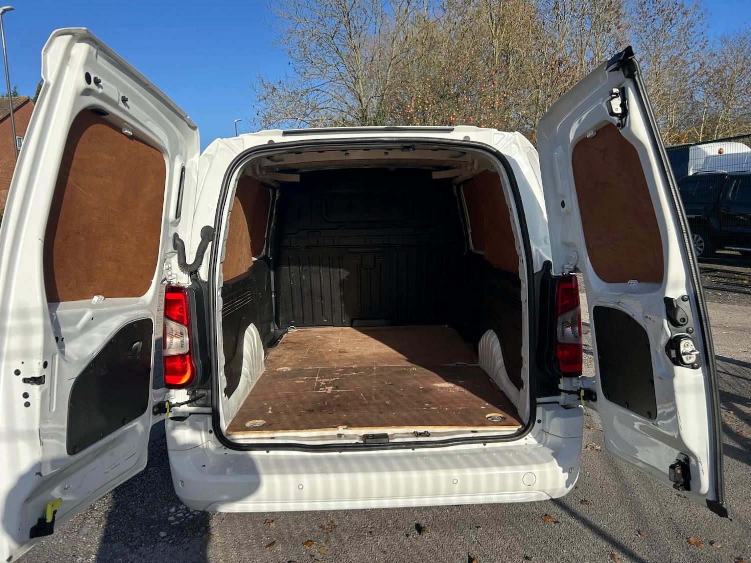 Used Vauxhall Combo 2020 for sale - 76608321: Photo 11