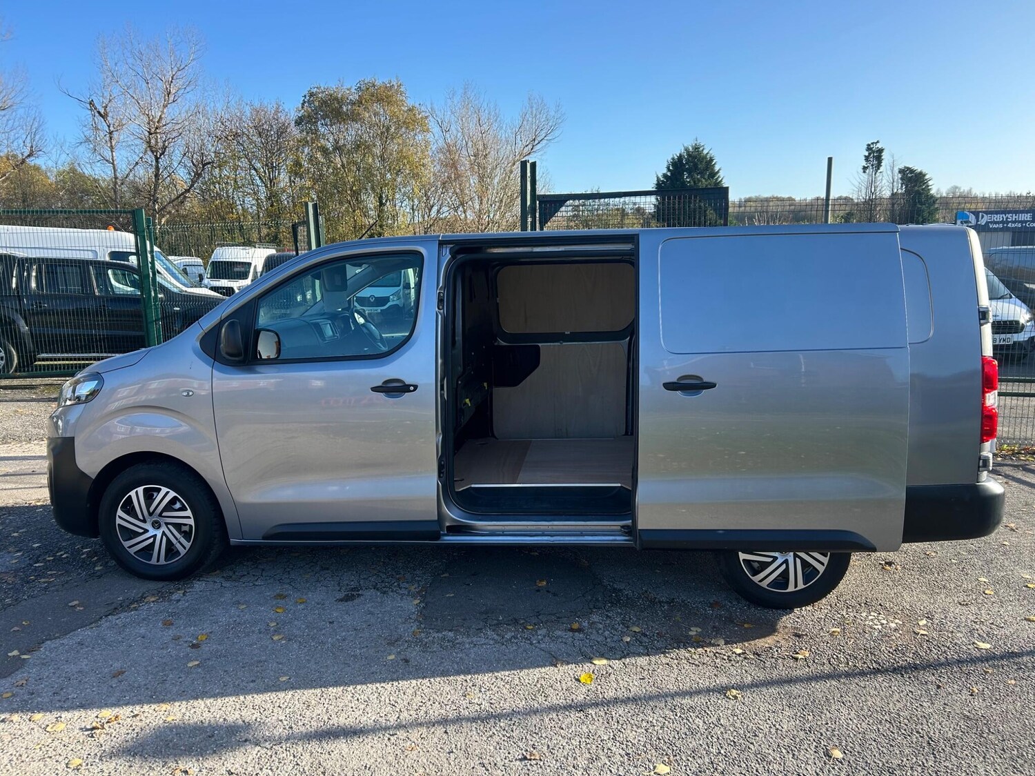 Used Citroen Dispatch 2020 for sale - 76608182: Photo 9