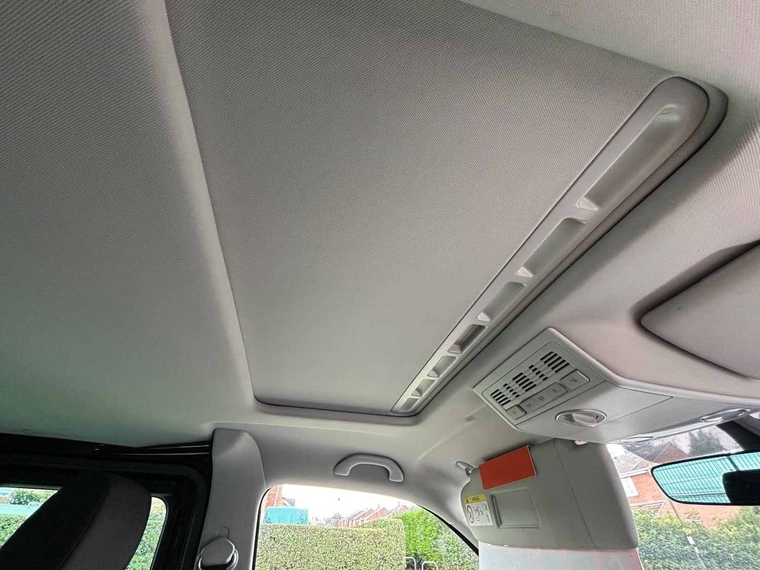 Used Volkswagen Transporter 2017 for sale - 76996680: Photo 31