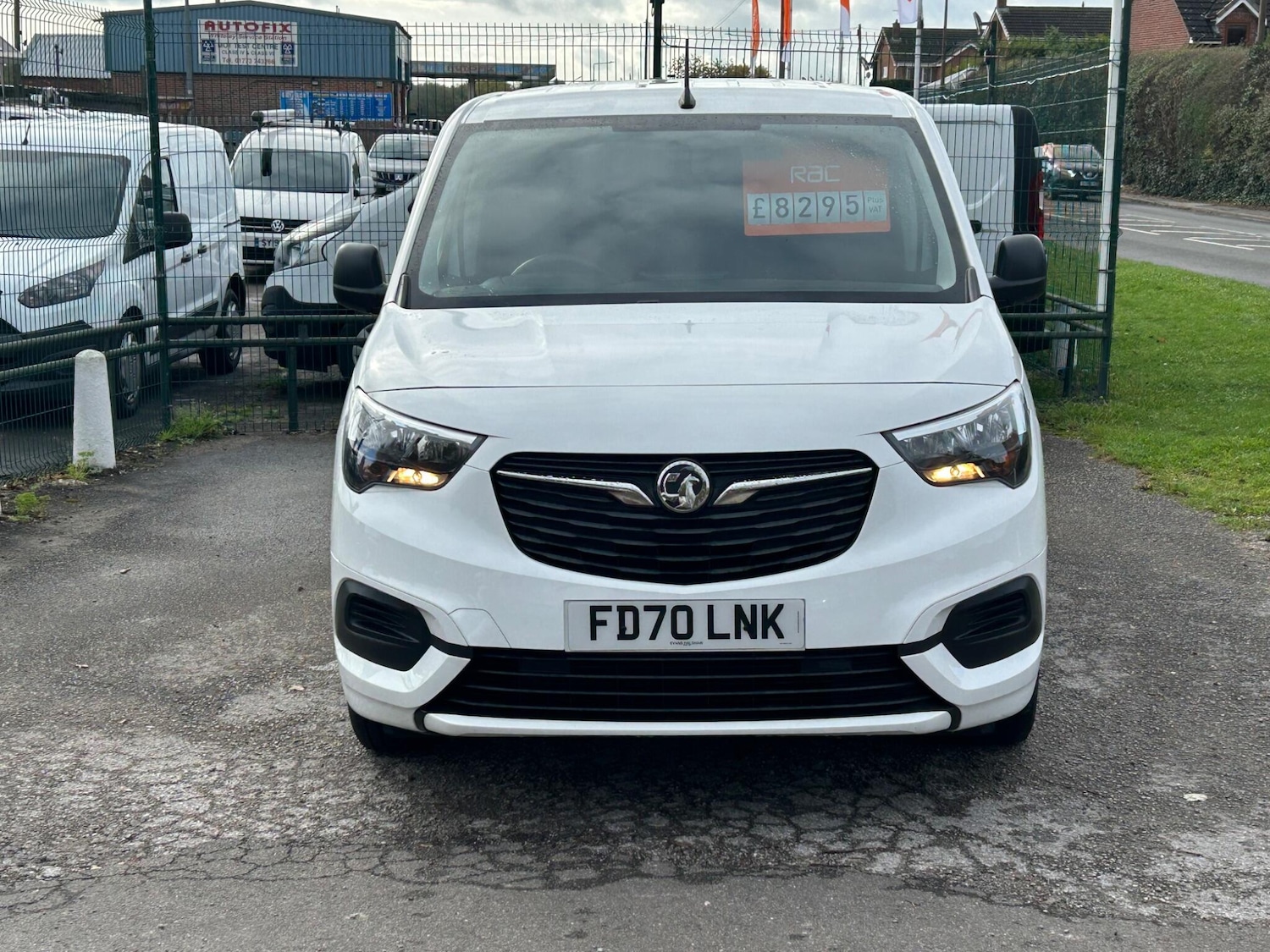 Used Vauxhall Combo 2020 for sale - 76349309: Photo 2