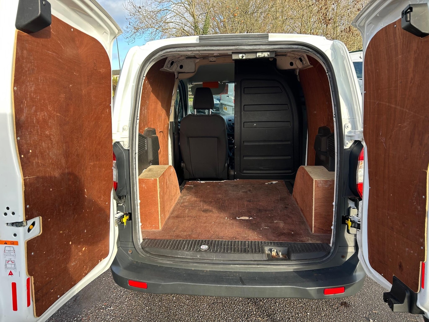 Used Ford Transit Courier 2019 for sale - 76899453: Photo 10