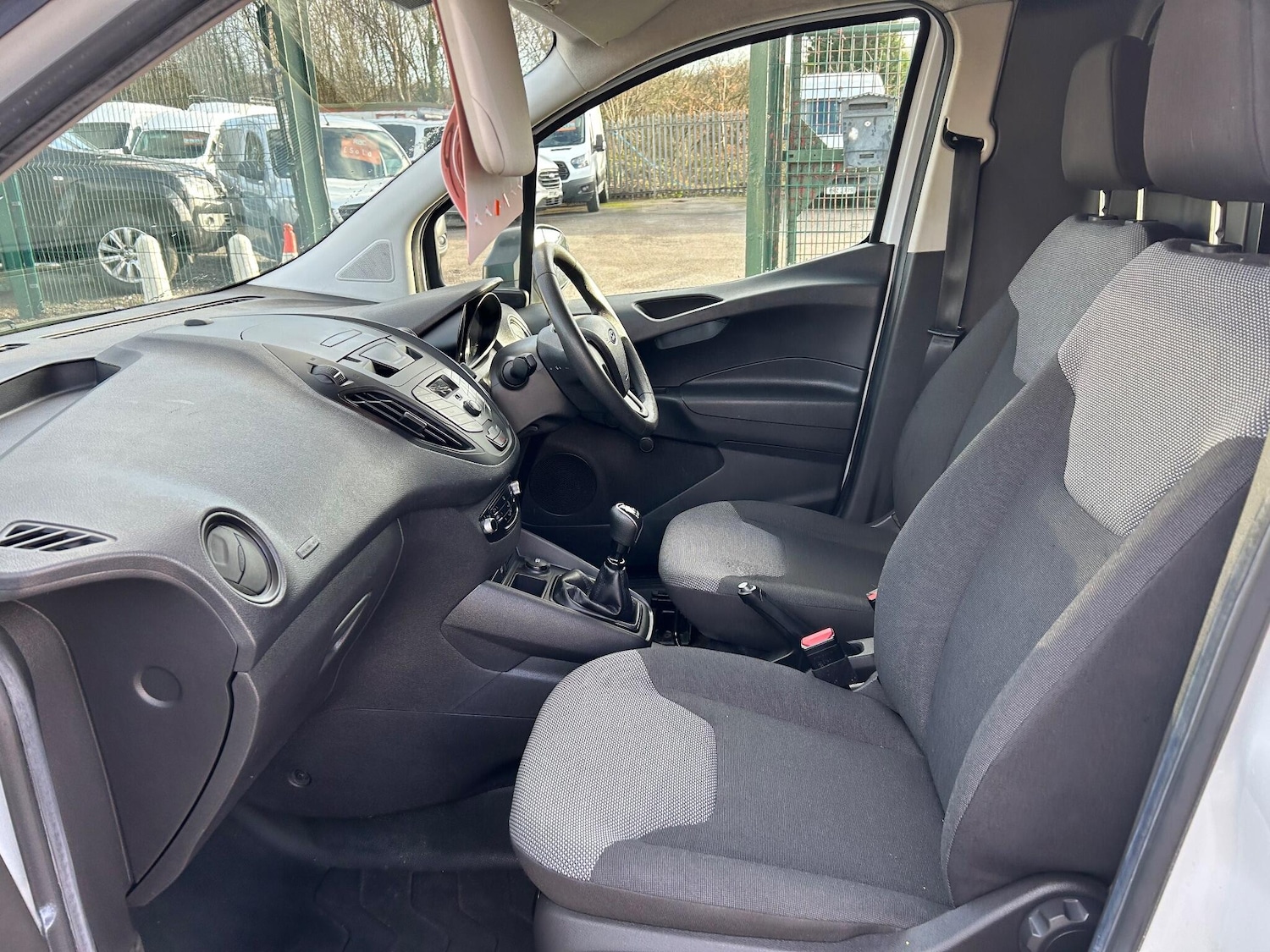 Used Ford Transit Courier 2019 for sale - 76899453: Photo 11