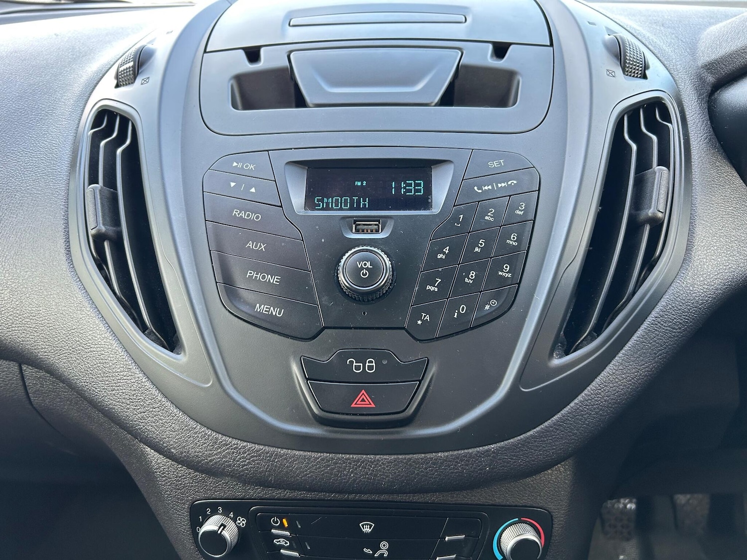 Used Ford Transit Courier 2019 for sale - 76899453: Photo 21