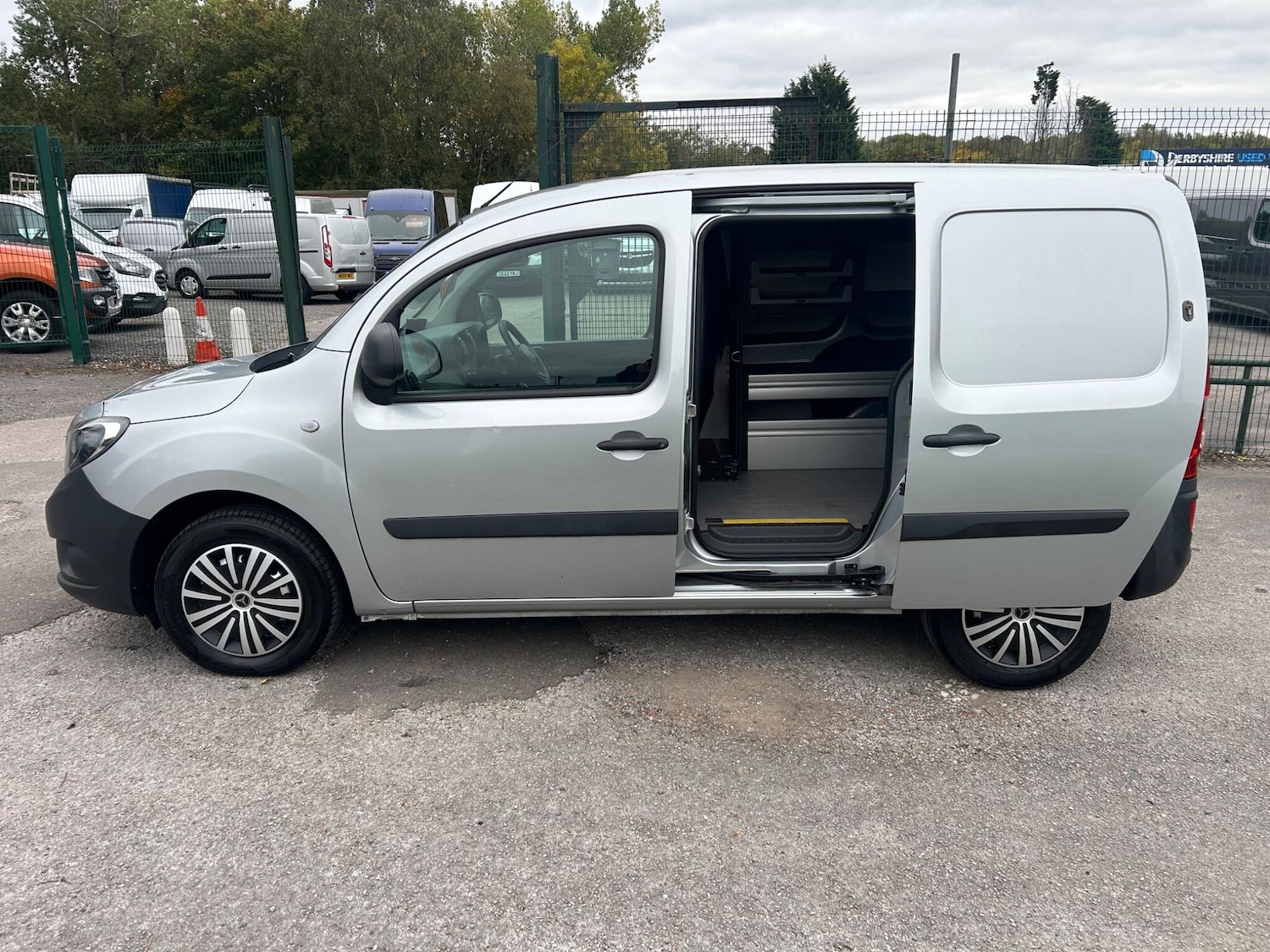 Used Mercedes-Benz Citan 2020 for sale - 76238621: Photo 9