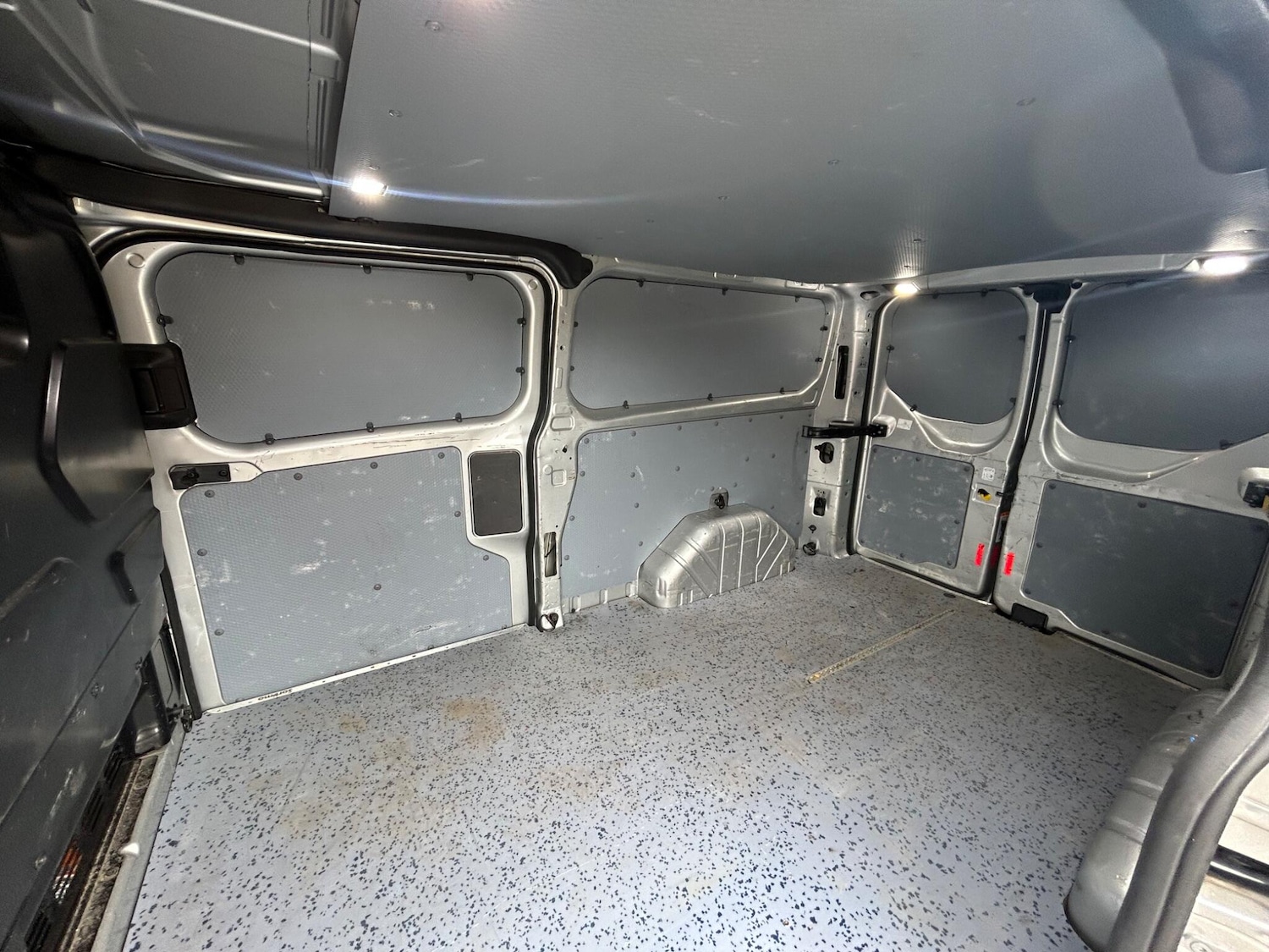 Used Ford Transit Custom 2019 for sale - 76584532: Photo 11