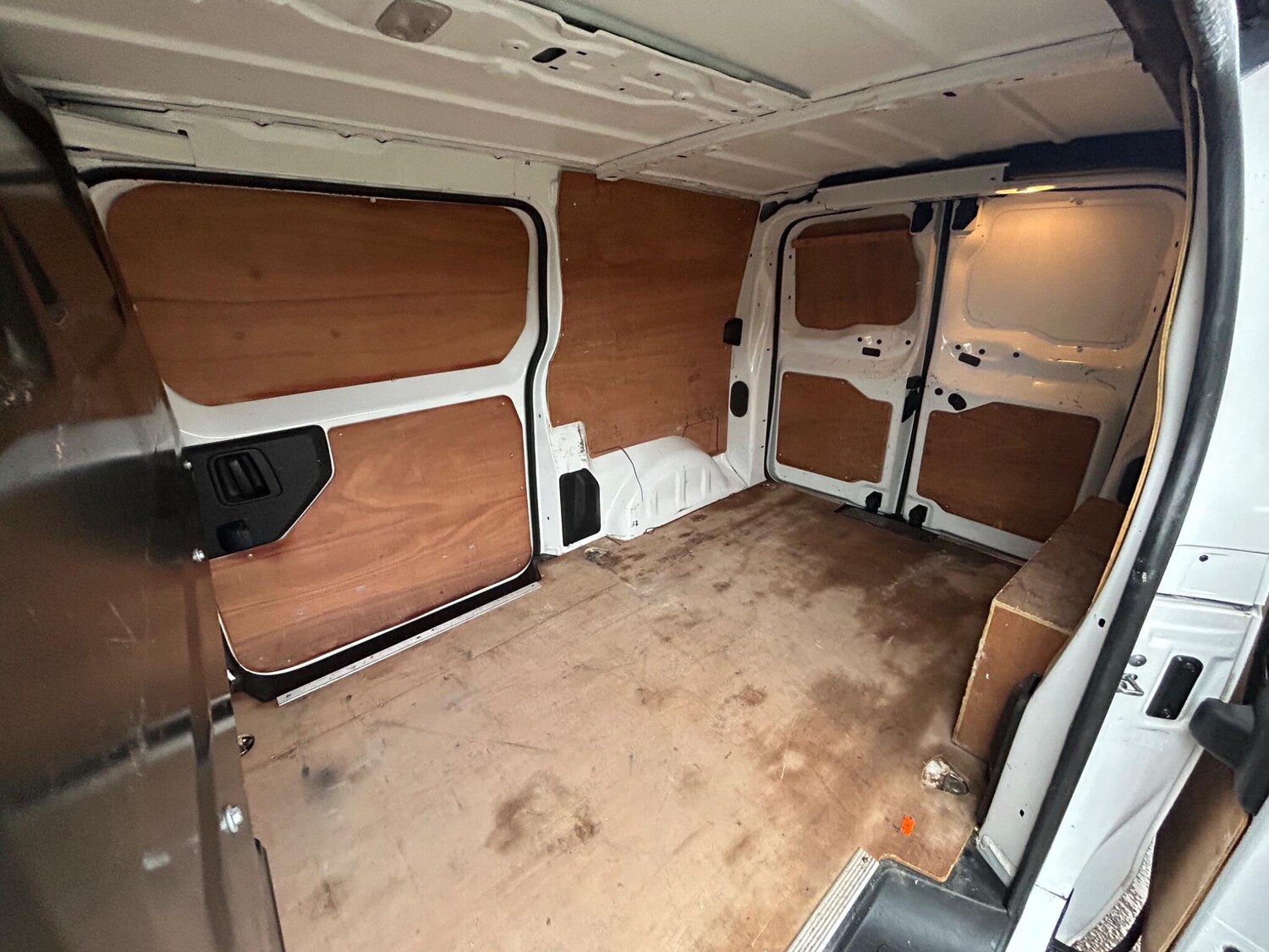 Used Peugeot Expert 2017 for sale - 77468201: Photo 10