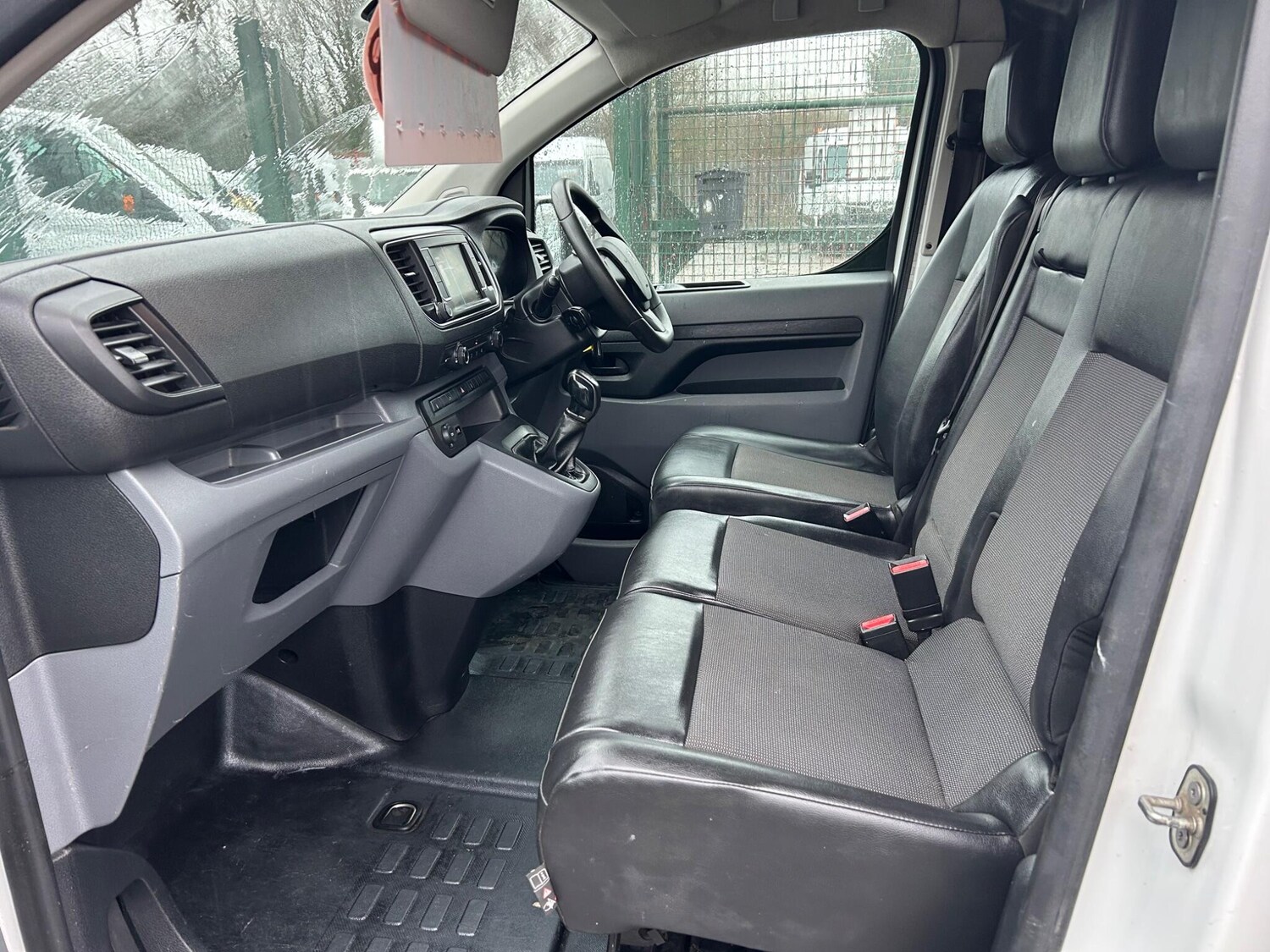 Used Peugeot Expert 2017 for sale - 77468201: Photo 12