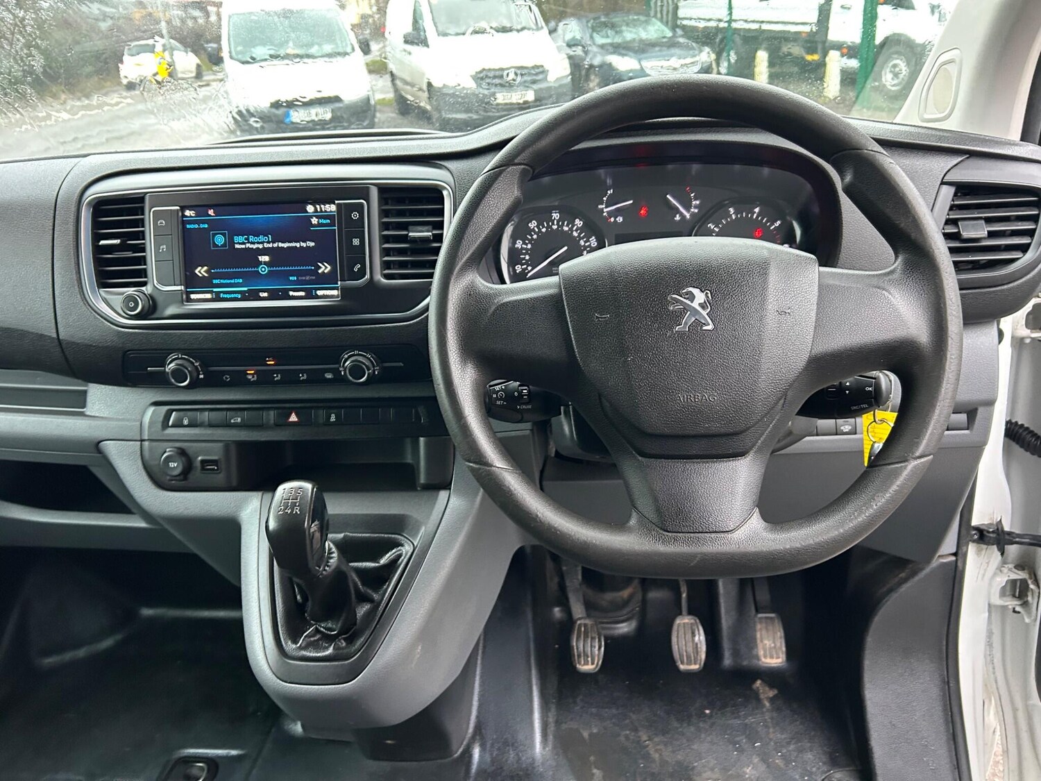 Used Peugeot Expert 2017 for sale - 77468201: Photo 15