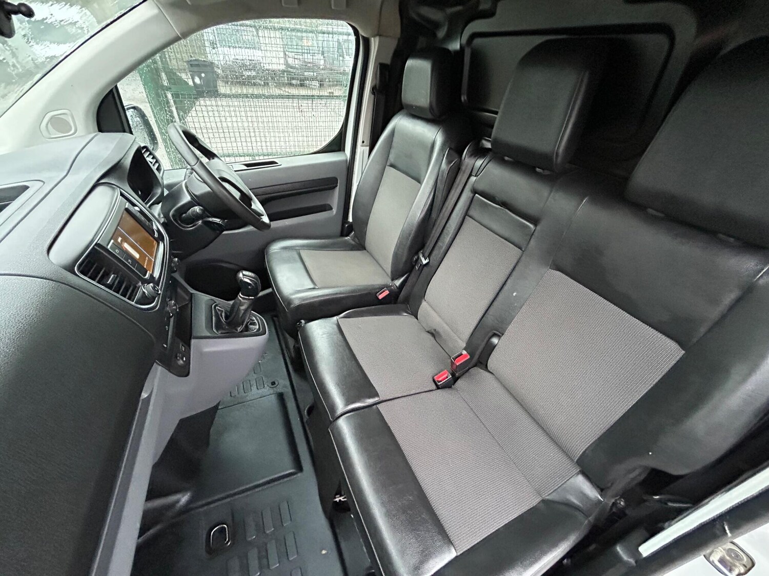 Used Peugeot Expert 2017 for sale - 77468201: Photo 16