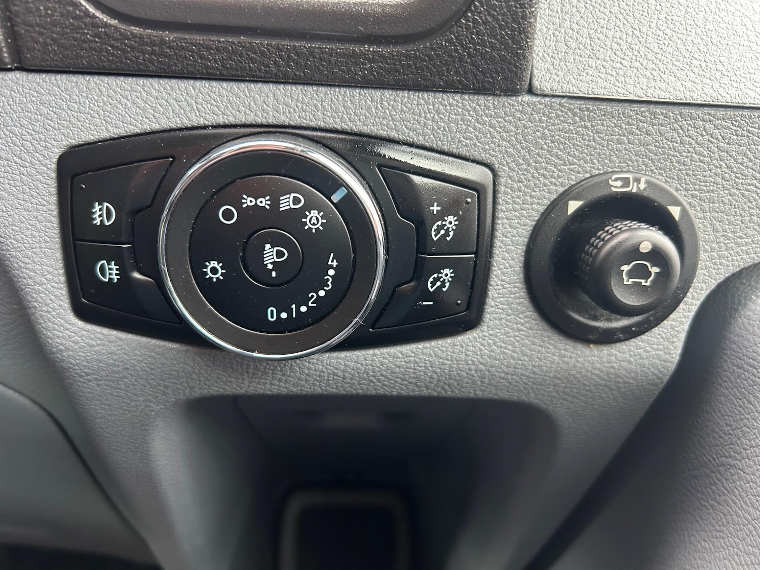 Used Ford Transit 2016 for sale - 76201427: Photo 23