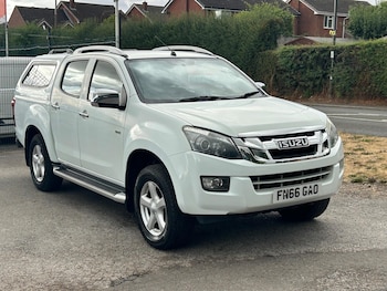 Used Isuzu D-Max 2016 for sale - 79577300: Photo