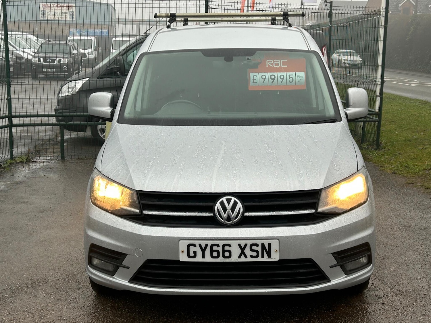 Used Volkswagen Caddy Maxi 2016 for sale - 77253894: Photo 2