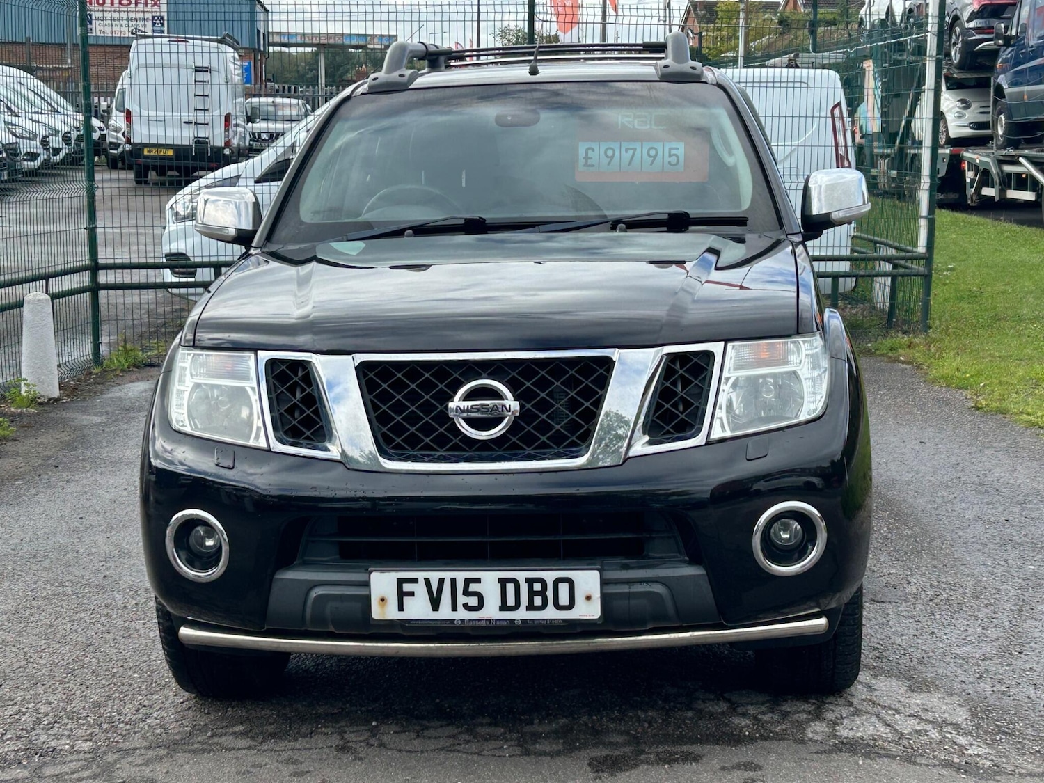 Used Nissan Navara 2015 for sale - 77109020: Photo 2