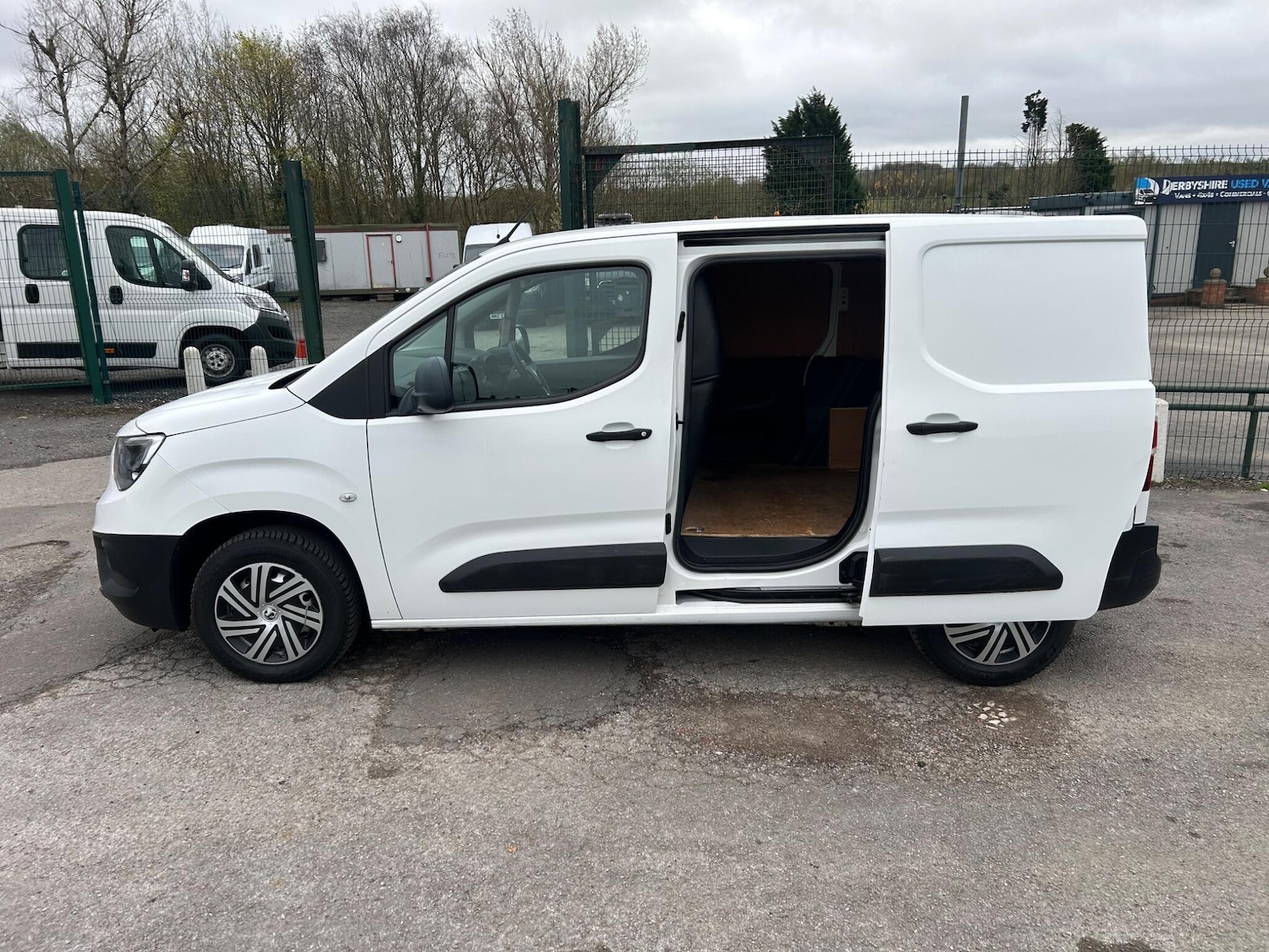 Used Vauxhall Combo 2019 for sale - 78127363: Photo 9