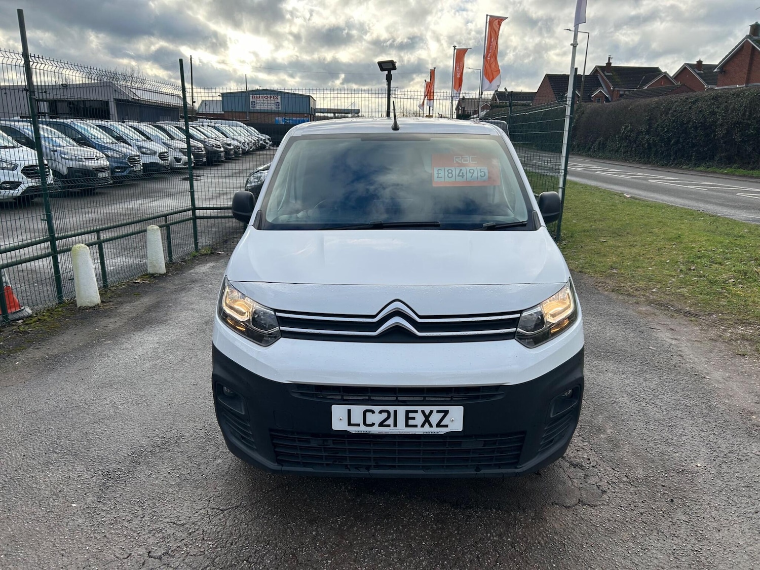 Used Citroen Berlingo 2021 for sale - 77267151: Photo 2