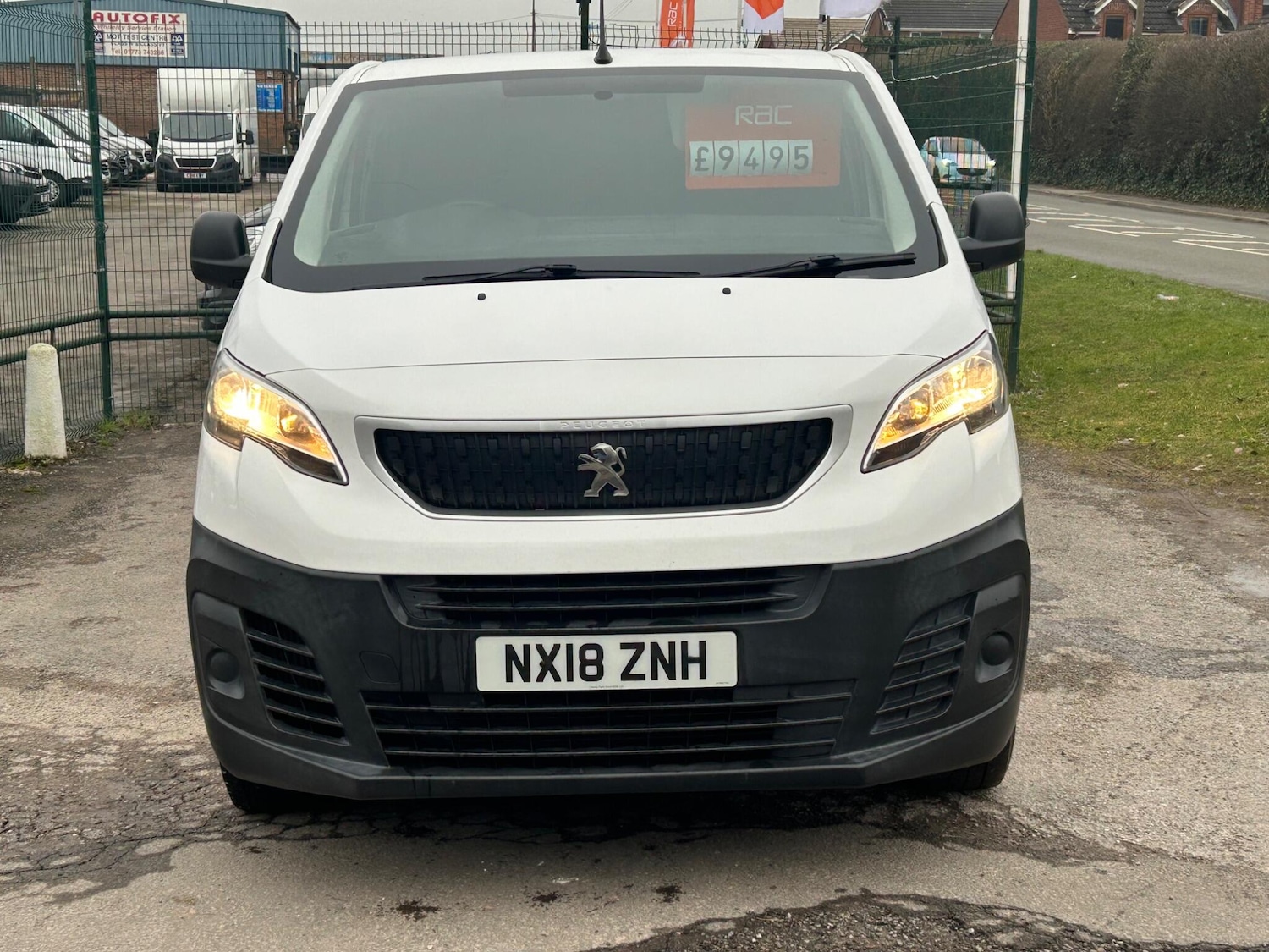 Used Peugeot Expert 2018 for sale - 77425438: Photo 2