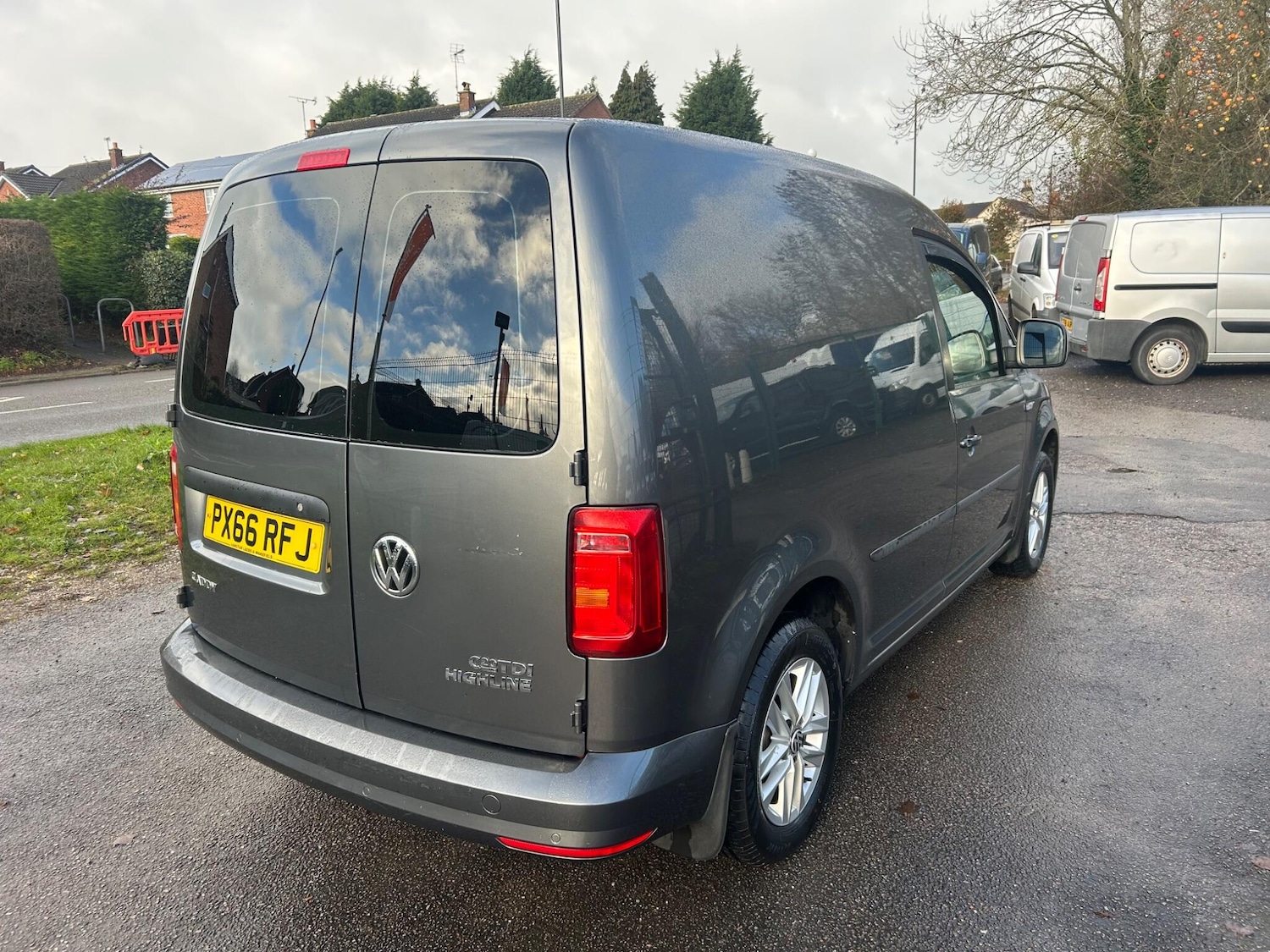 Used Volkswagen Caddy 2016 for sale - 76689927: Photo 5