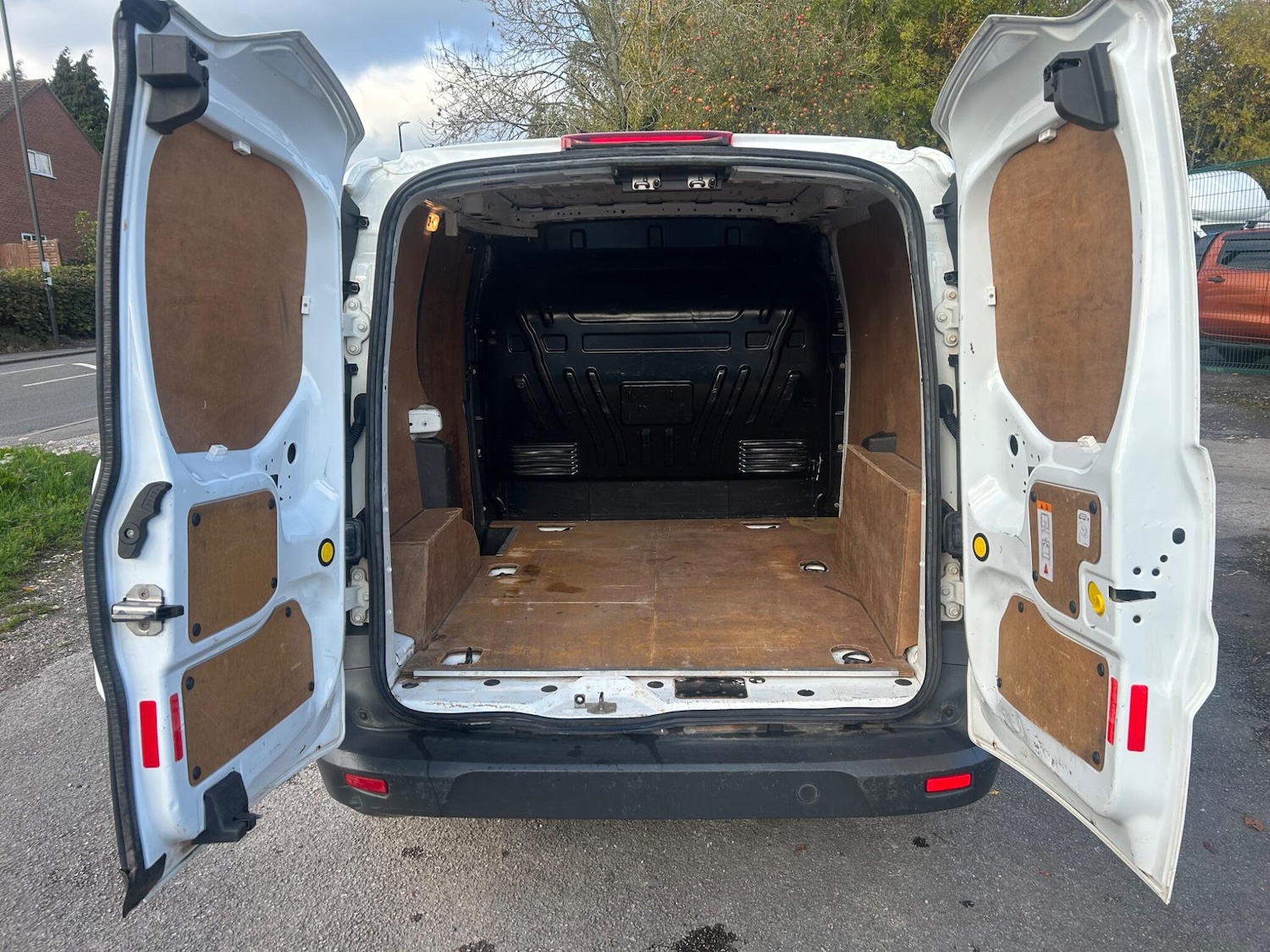 Used Ford Transit Connect 2017 for sale - 76360955: Photo 11