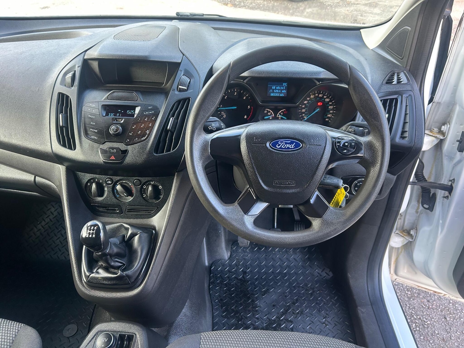 Used Ford Transit Connect 2017 for sale - 76360955: Photo 15