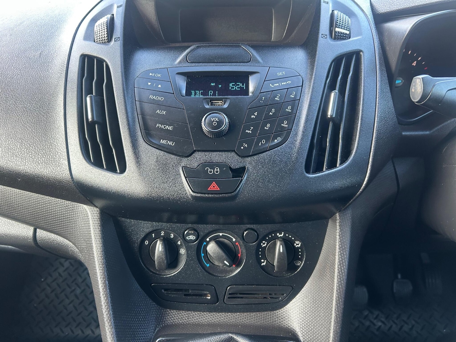 Used Ford Transit Connect 2017 for sale - 76360955: Photo 20