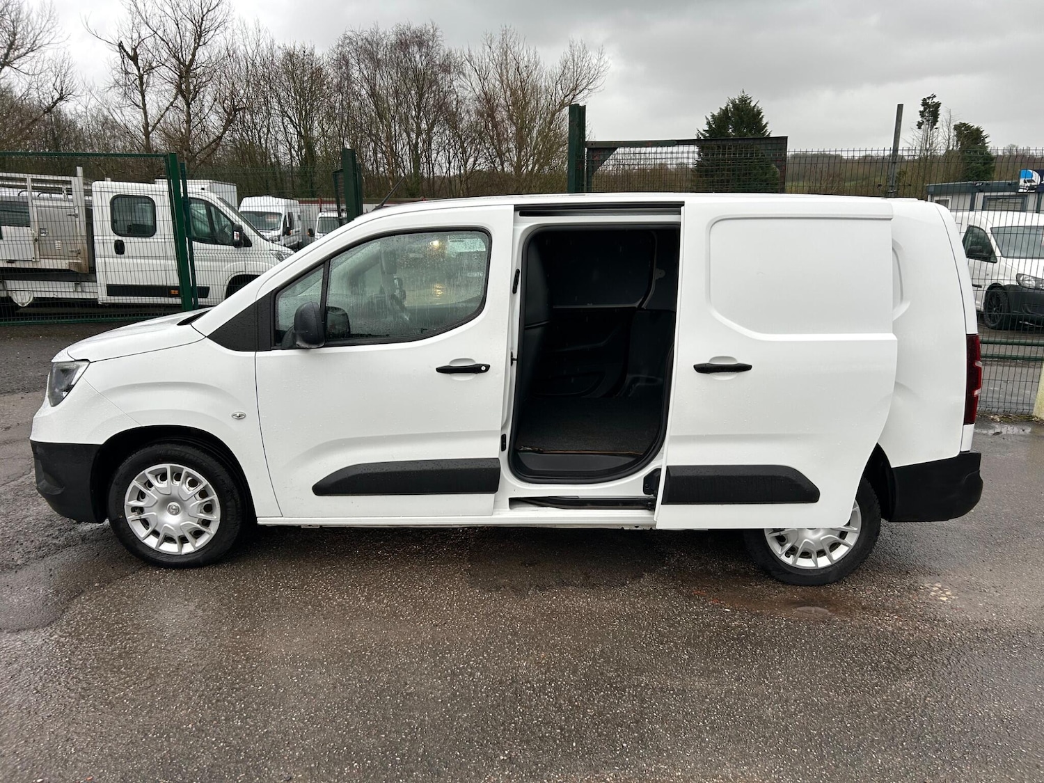 Used Vauxhall Combo 2019 for sale - 77645841: Photo 9