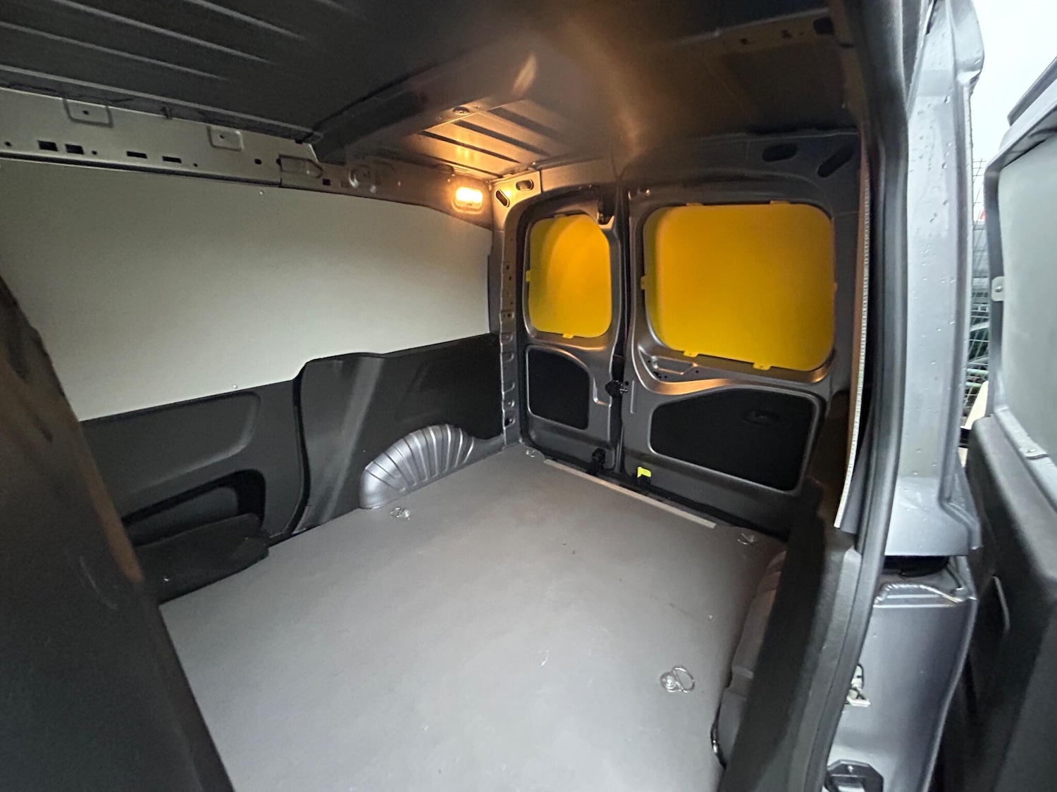 Used Vauxhall Combo 2021 for sale - 76824824: Photo 10