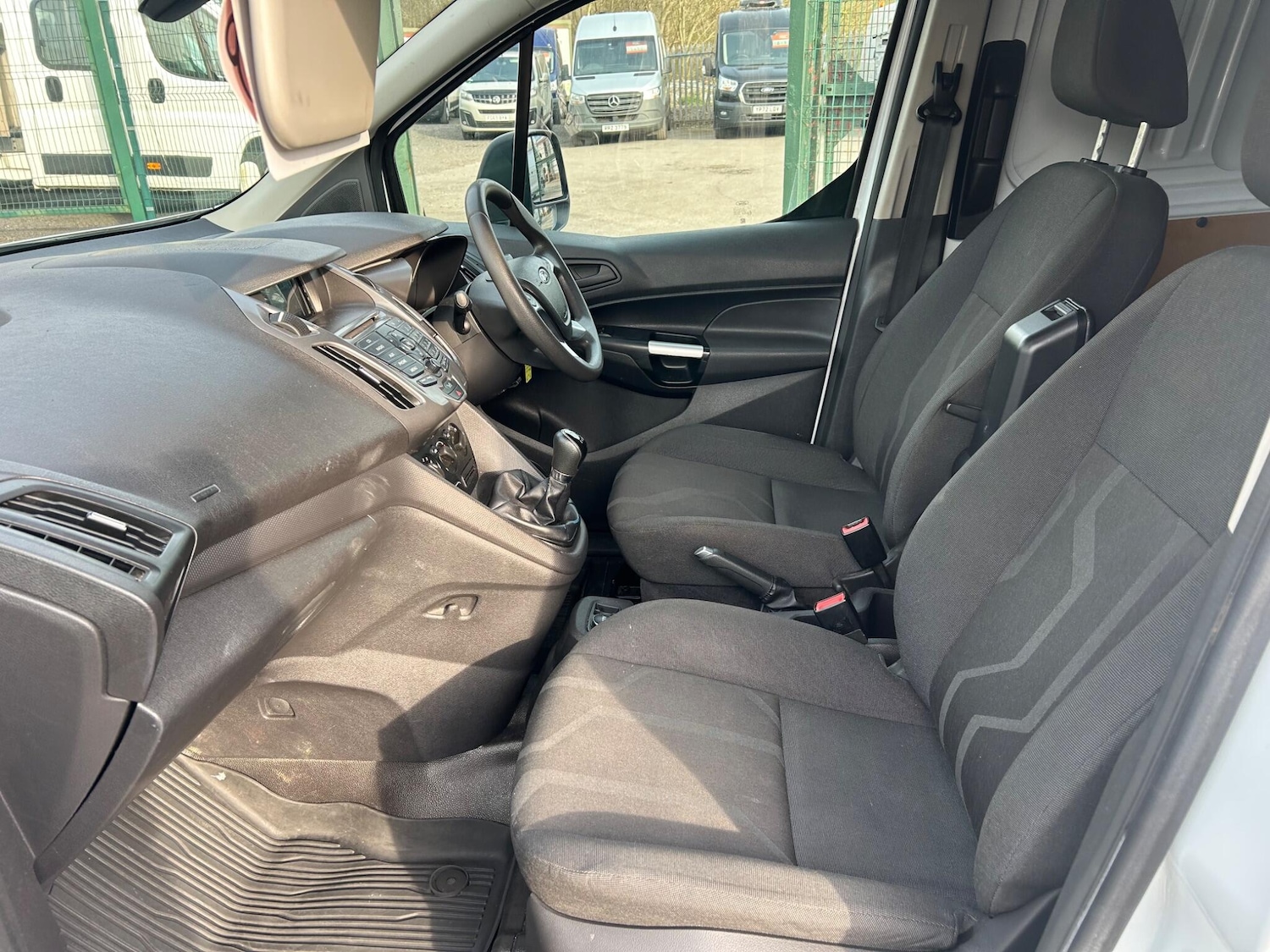 Used Ford Transit Connect 2018 for sale - 77970752: Photo 17