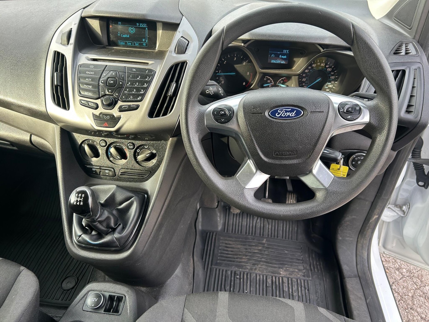 Used Ford Transit Connect 2018 for sale - 77970752: Photo 19