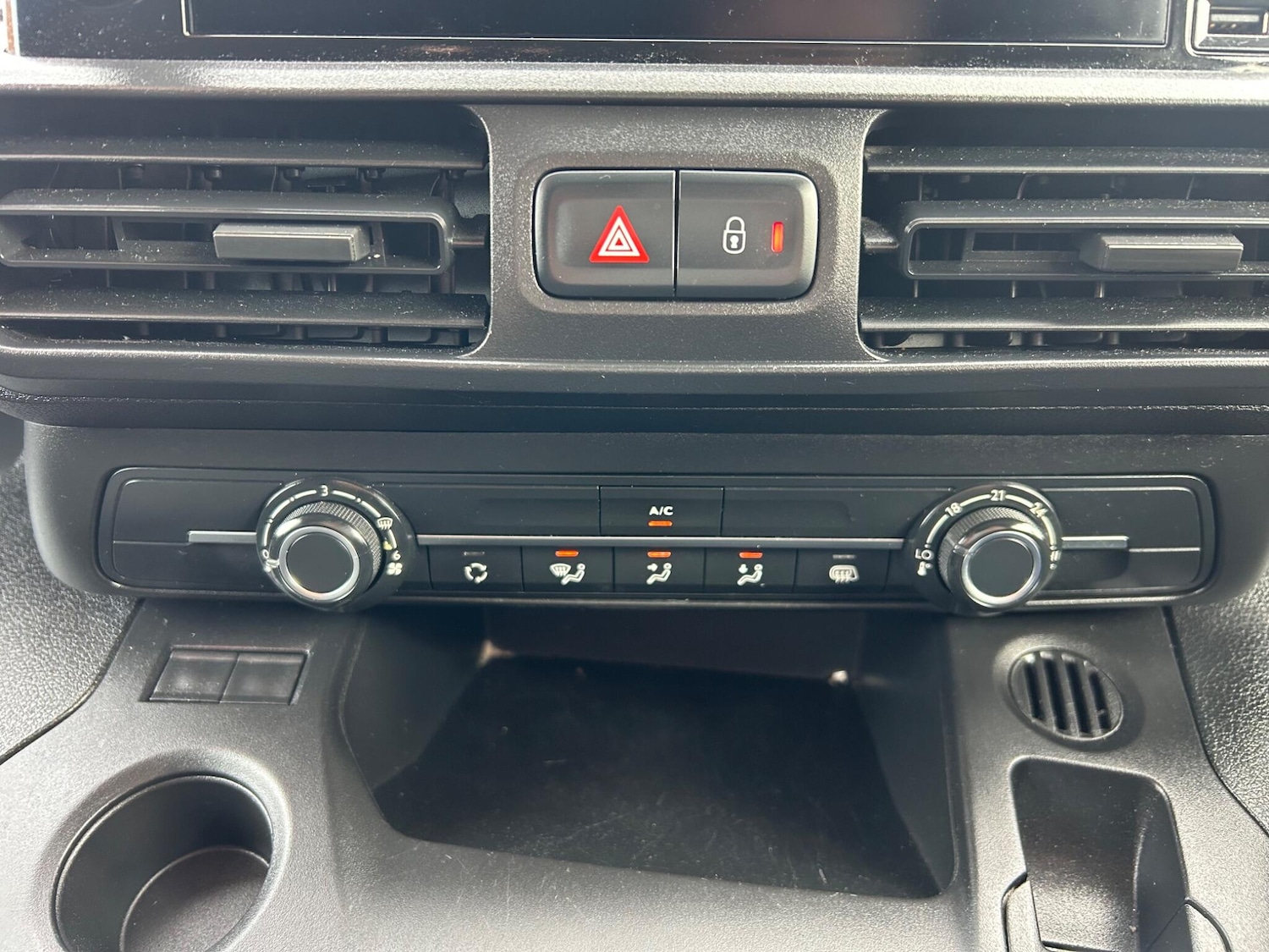 Used Citroen Berlingo 2020 for sale - 77994307: Photo 19