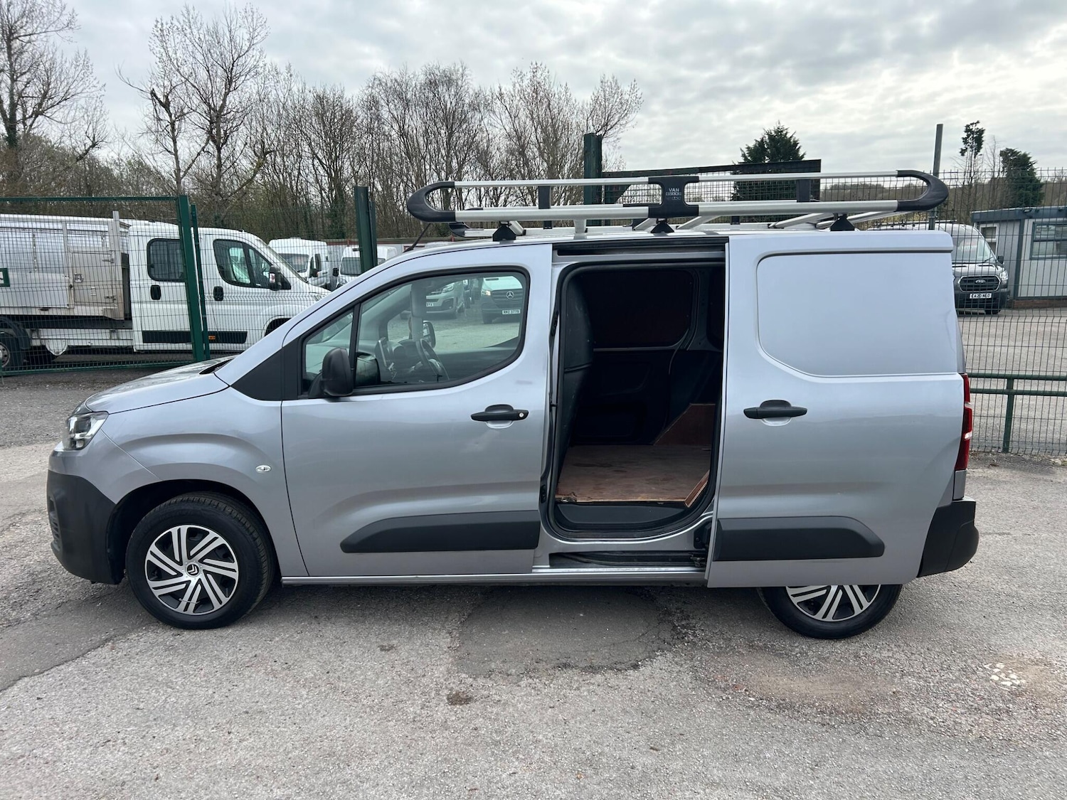 Used Citroen Berlingo 2020 for sale - 77994307: Photo 9